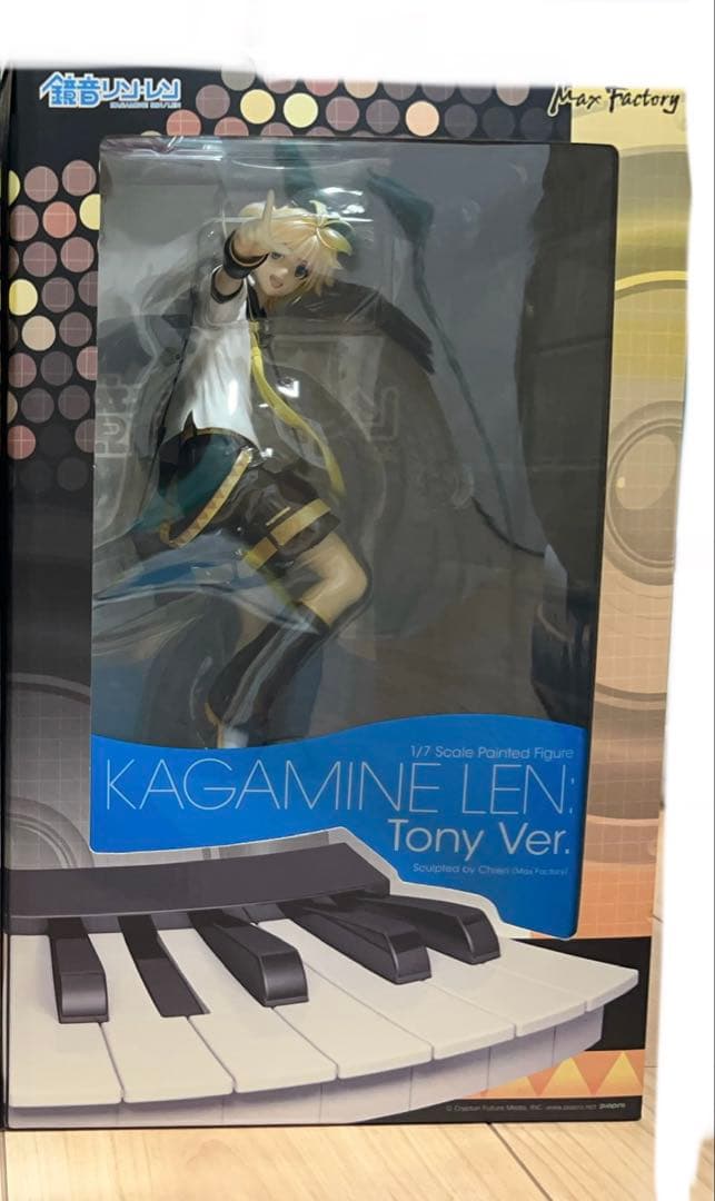 鏡音レン 1/7 スケールフィギュア Tony Ver.