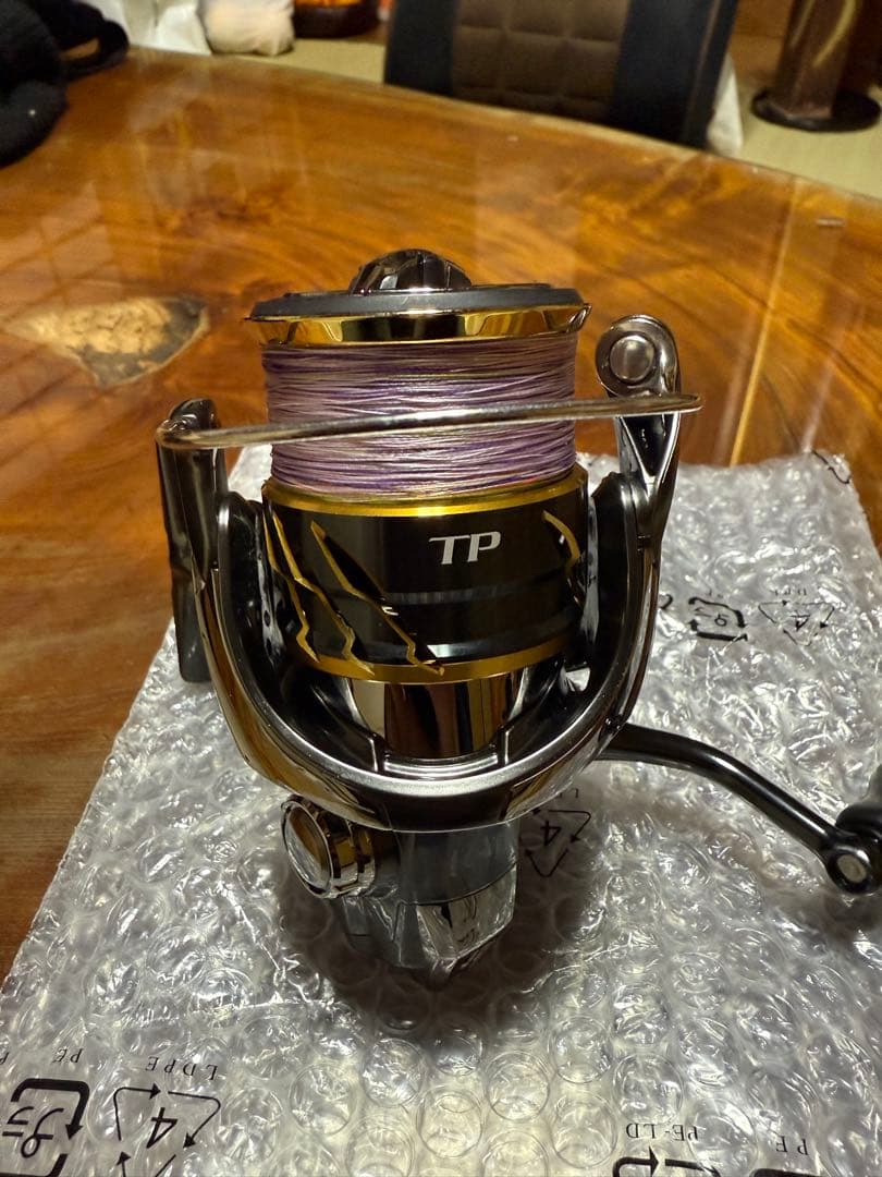 TWIN POWER スピニングリール 2500S