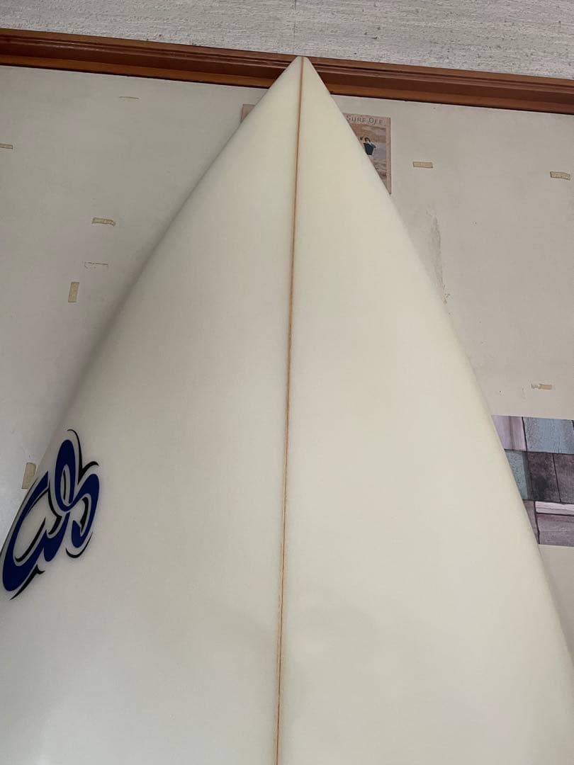 スティーブボイセンサーフボード6.1 ハイパフォーマンス！フィン付き！