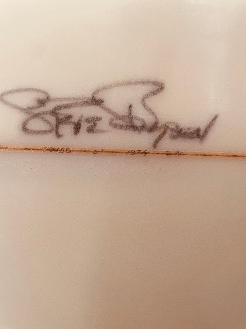 スティーブボイセンサーフボード6.1 ハイパフォーマンス！フィン付き！