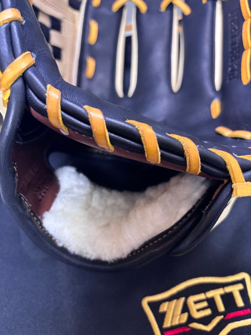 ZETT プロステイタス 源田モデル 軟式右投げ 箱・保存袋付き