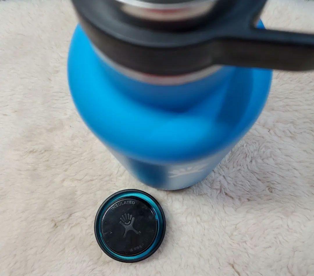 ハイドロフラスク　グラウラー　1.9リットル