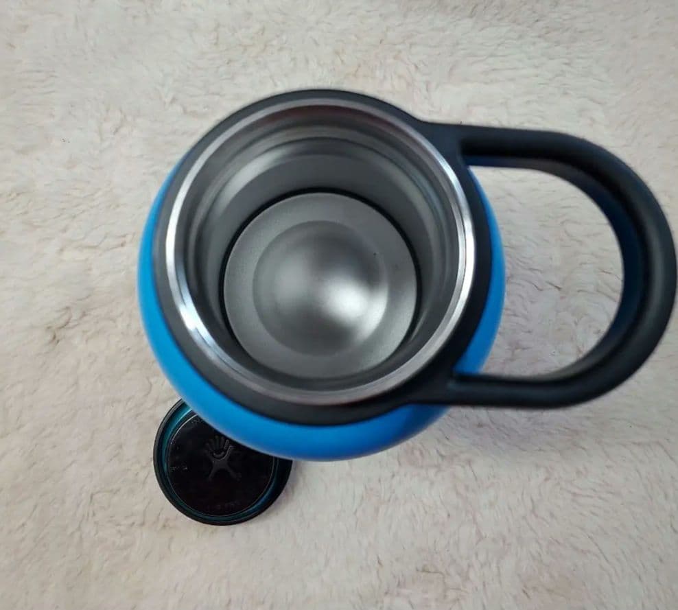 ハイドロフラスク　グラウラー　1.9リットル