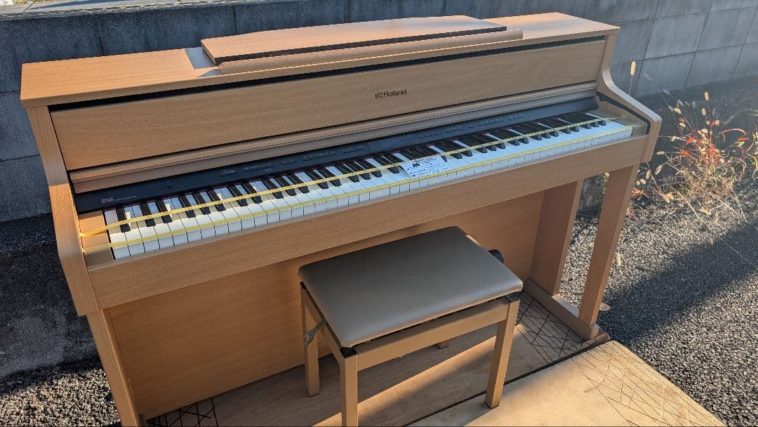 送料込み Roland 電子ピアノ HP605 16年製 激可愛い♥激美品