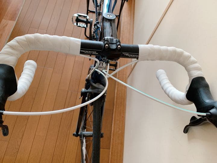 ビアンキ Bianchi　ロードバイク　ビアニローネ7プロ　ネイビー