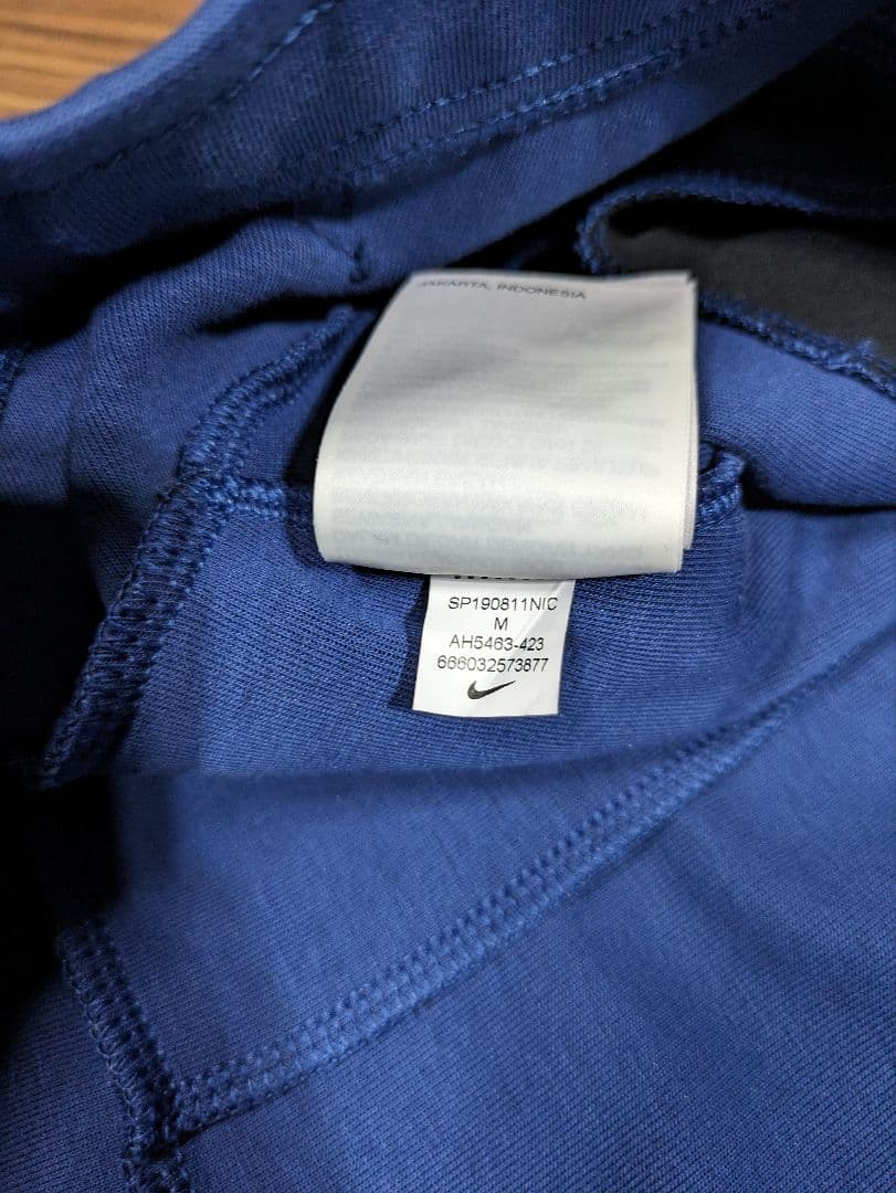 ナイキ　テックフリース　バルセロナ　サッカー　パンツ