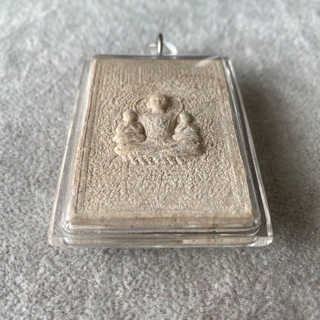 プラクルアン クンペーン クマントン 超レア品 愛 恋愛運 金運 成功 御守り