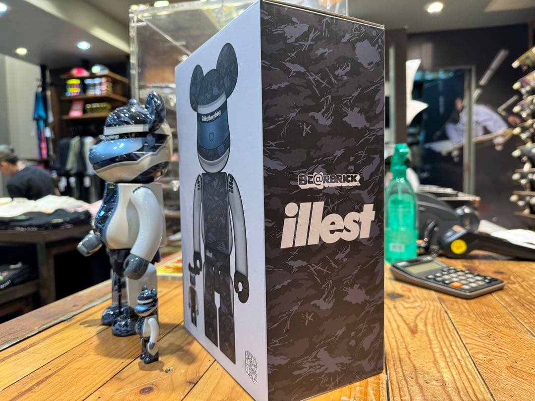 海外限定 ベアブリック illest Bearbrick Motorhead