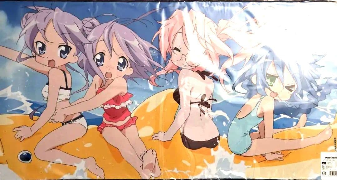 DMMスクラッチ　らき☆すた　デスクマットA-1