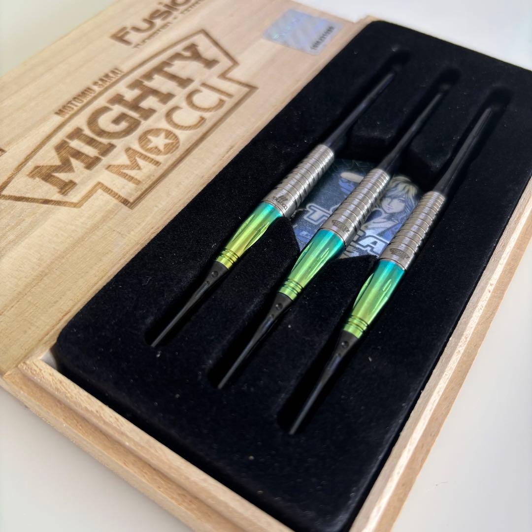 TIGA MIGHTY MOCCI ダーツセット