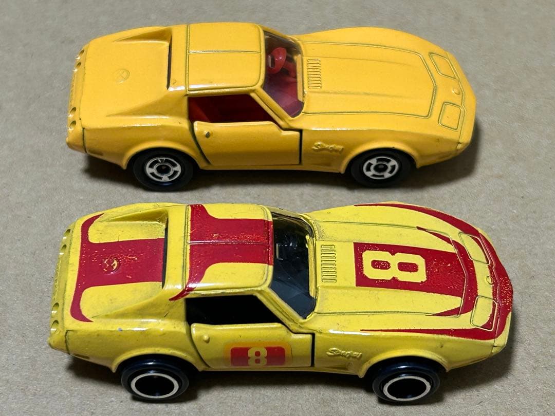 トミカ シボレーコルベットスティングレイ 2台セット
