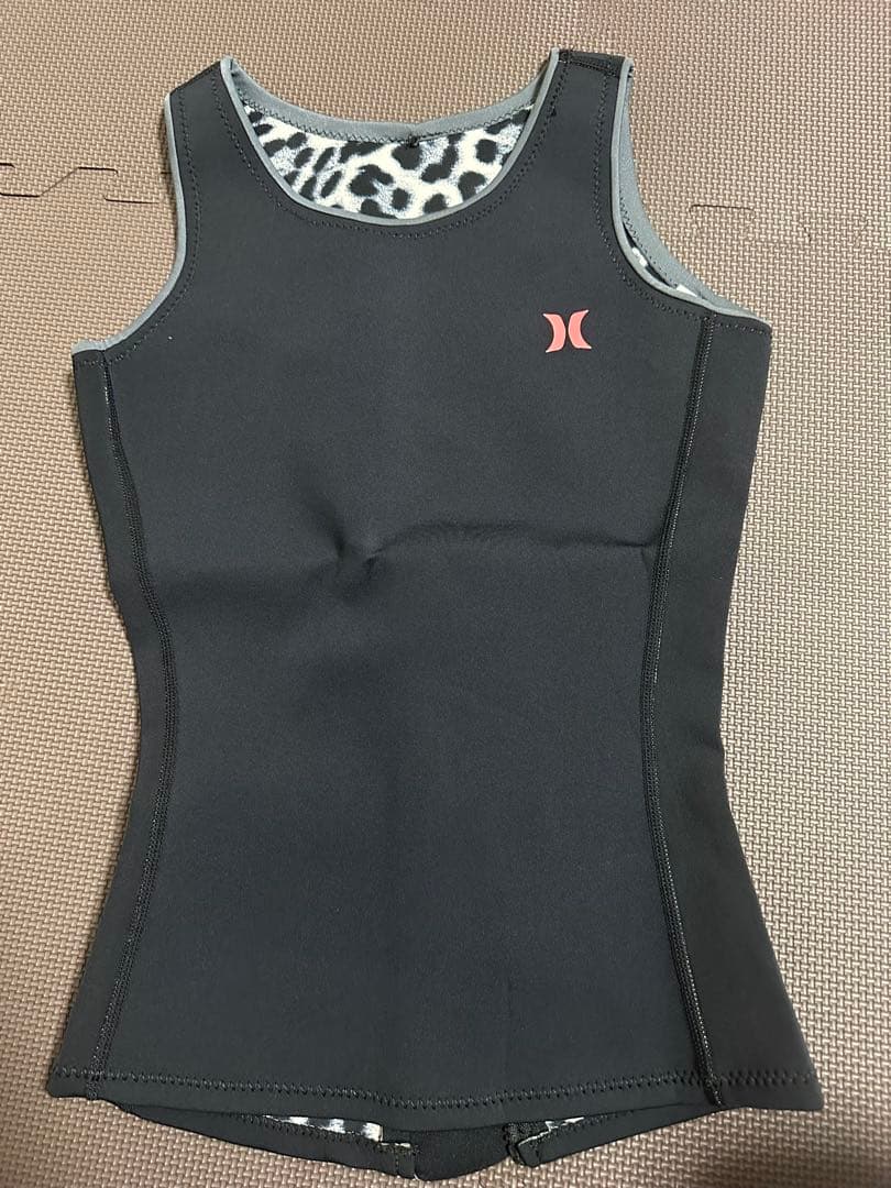 Hurley ノースリーブウェットスーツベスト