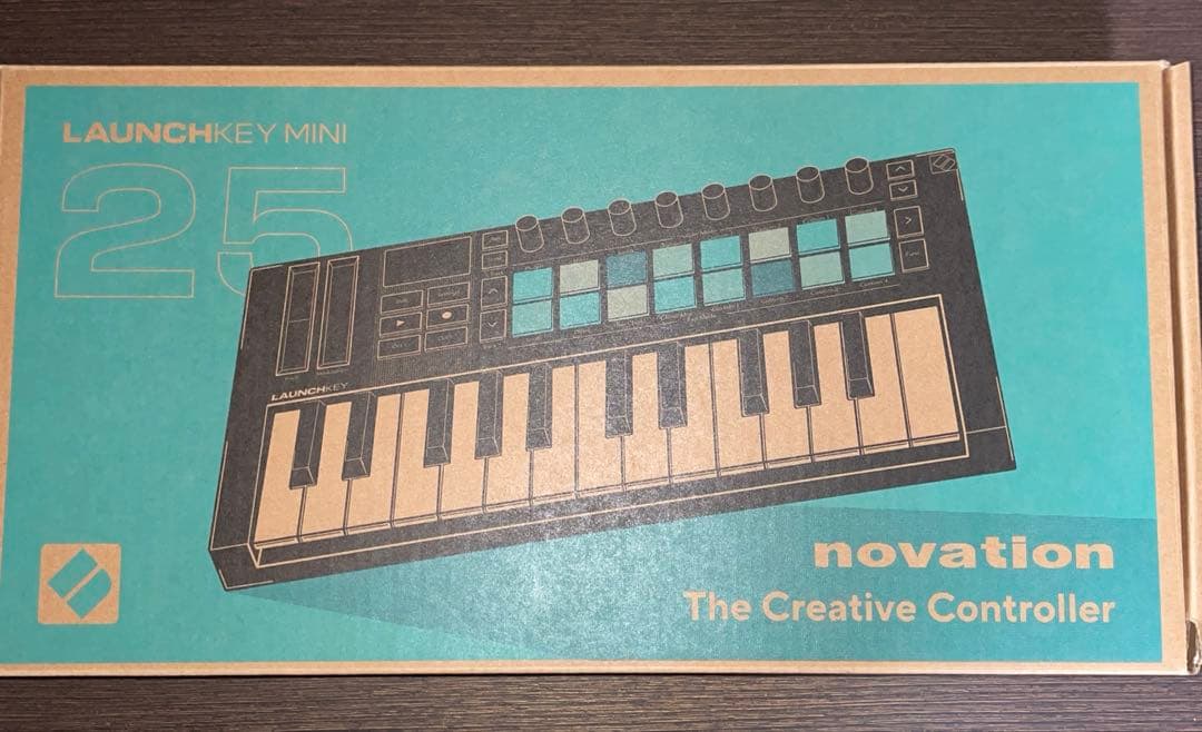 NOVATION Launchkey Mini 25 MK4 キーボード