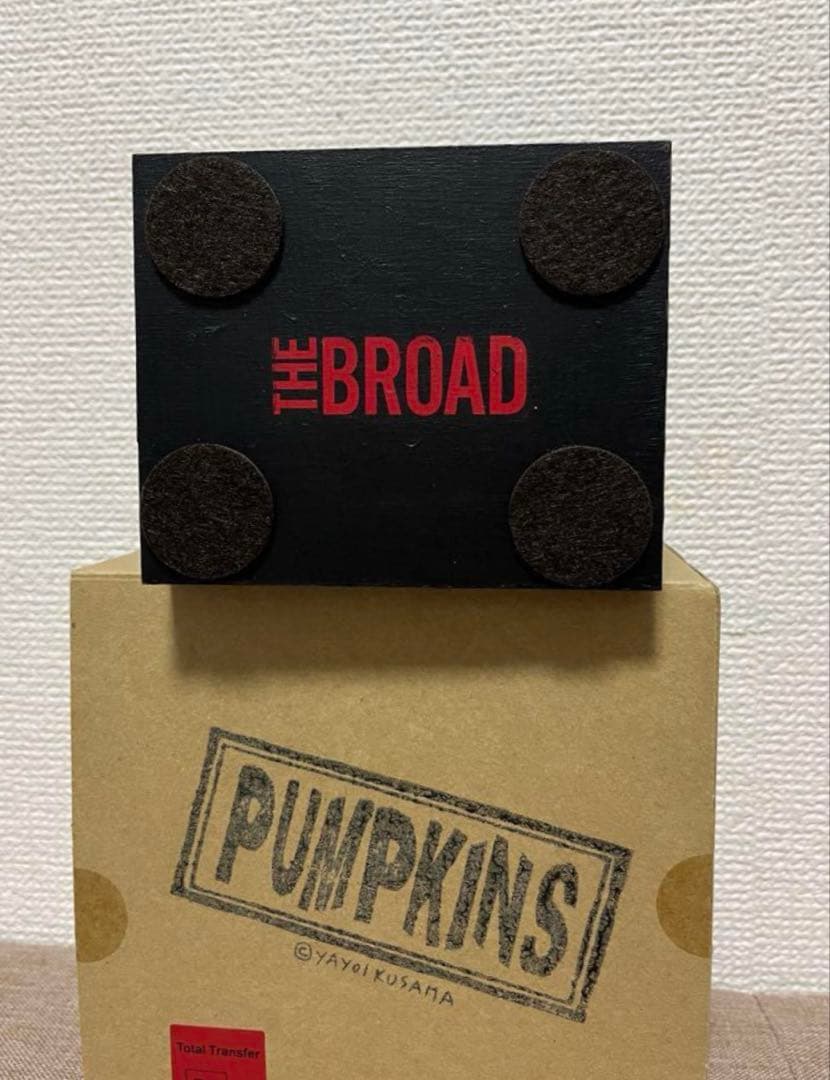 美品 草間彌生展 かぼちゃ 展示用オブジェ　THE BROAD 作品 ）村上隆