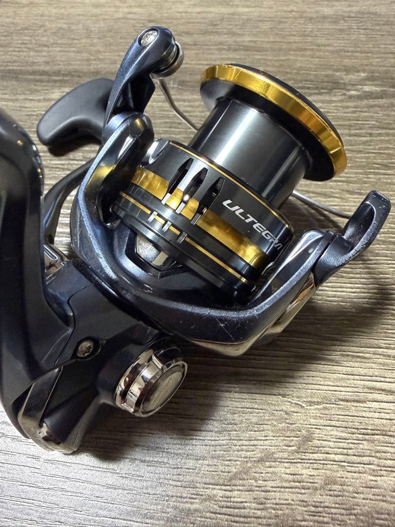 SHIMANO 21ULTEGRA C3000HG スピニングリール