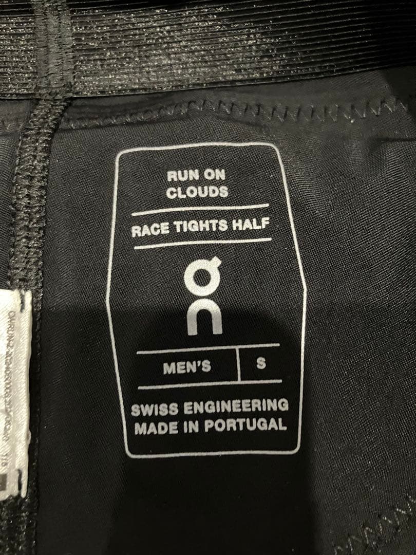 ウォーキング・ランニングウェア on RACE TIGHTS HALF