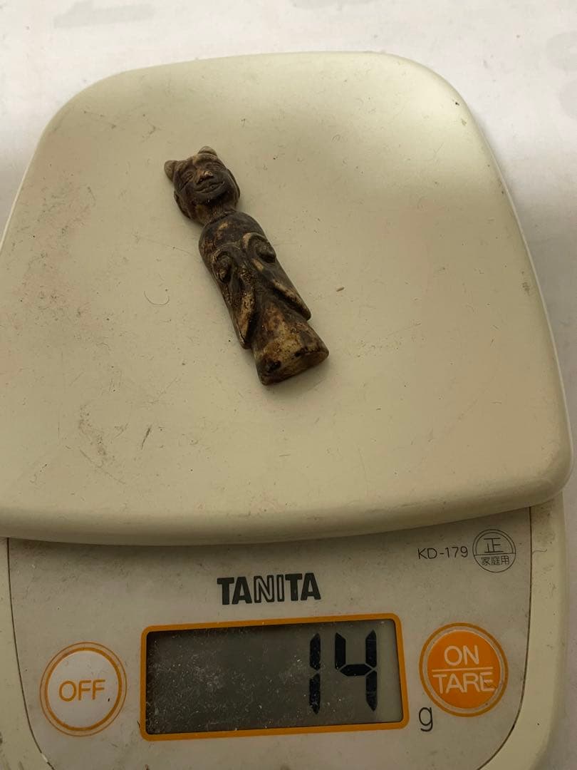 玉石彫刻　時代人形　提げ物　根付　アンティーク