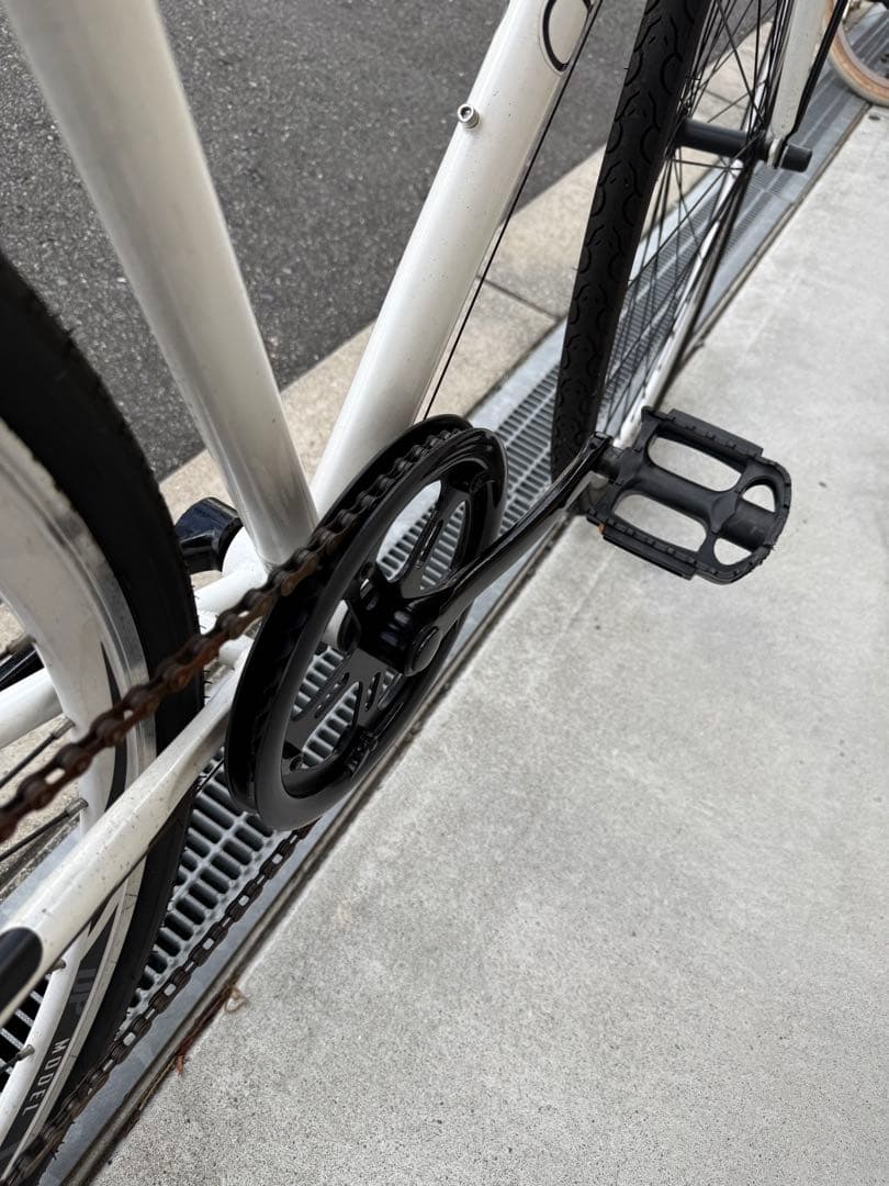 55 自転車 大阪市 【引取り限定】 28インチ 変速付き