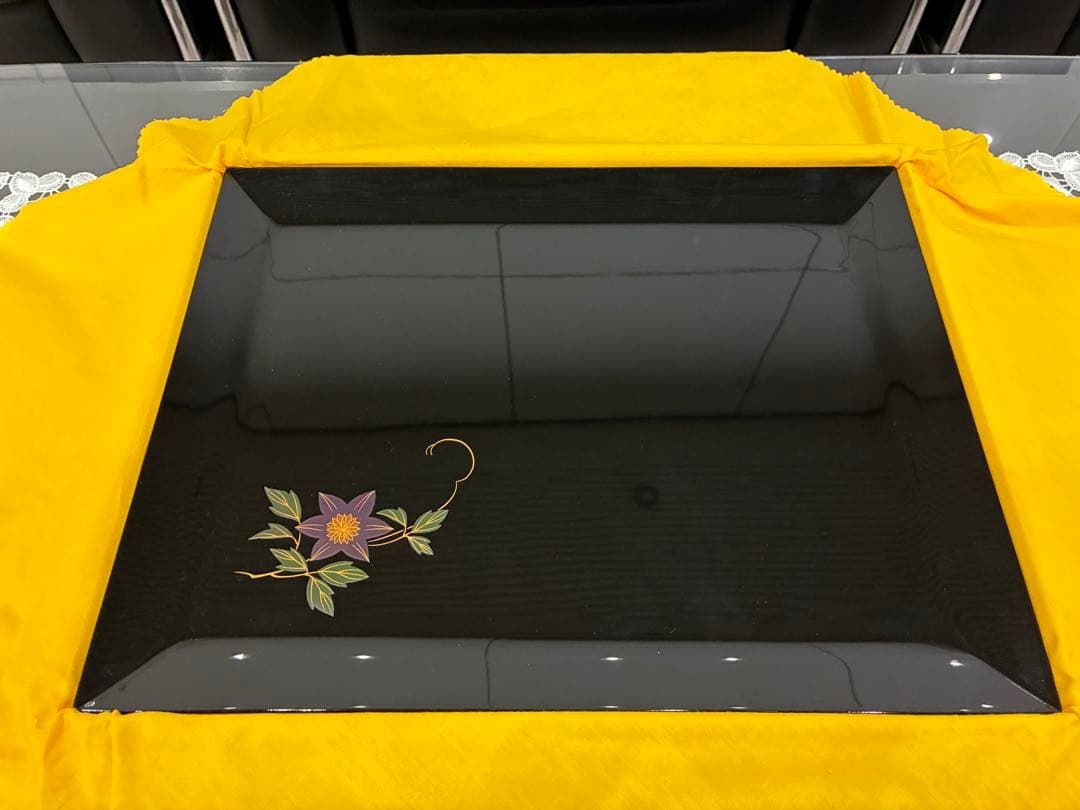 輪島塗　卓上膳　草花絵替蒔絵　五枚組　共箱