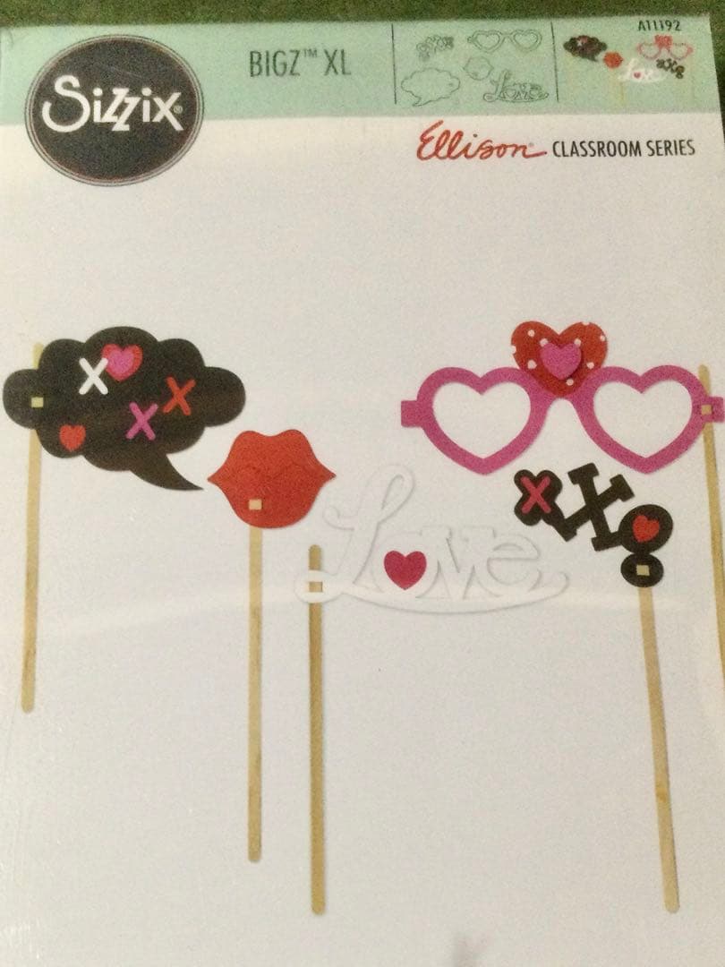 sizzix シジックス　XLダイ　フォトプロップス２種セット　レアダイ未開封品