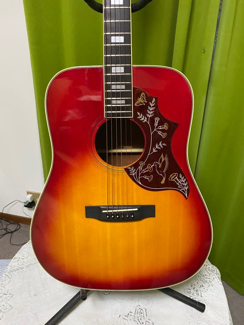 A*)様 新春特価Greco ハミングバードエレアコ　音出し良好　アコギもOK！