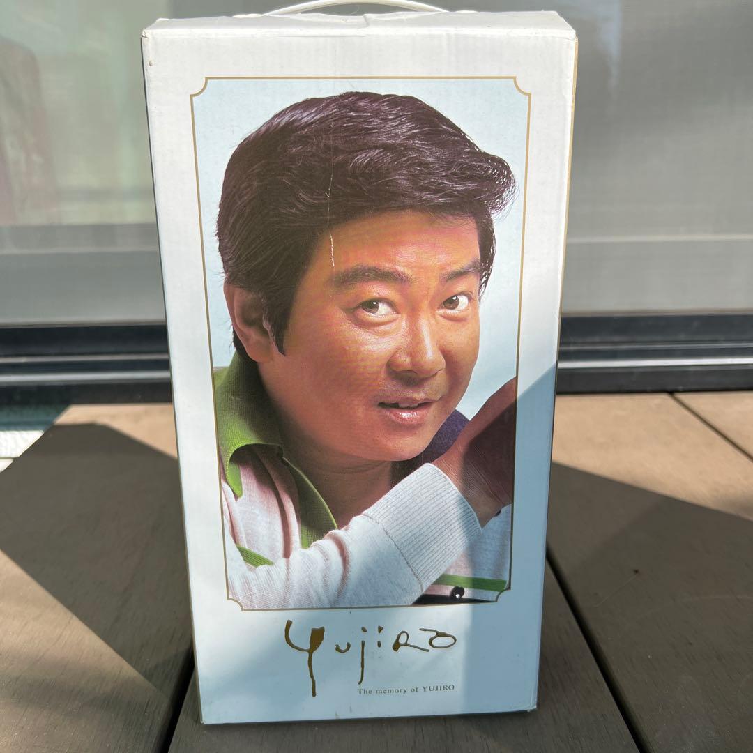 Yujiro 限定版パッケージ箱と瓶のみ