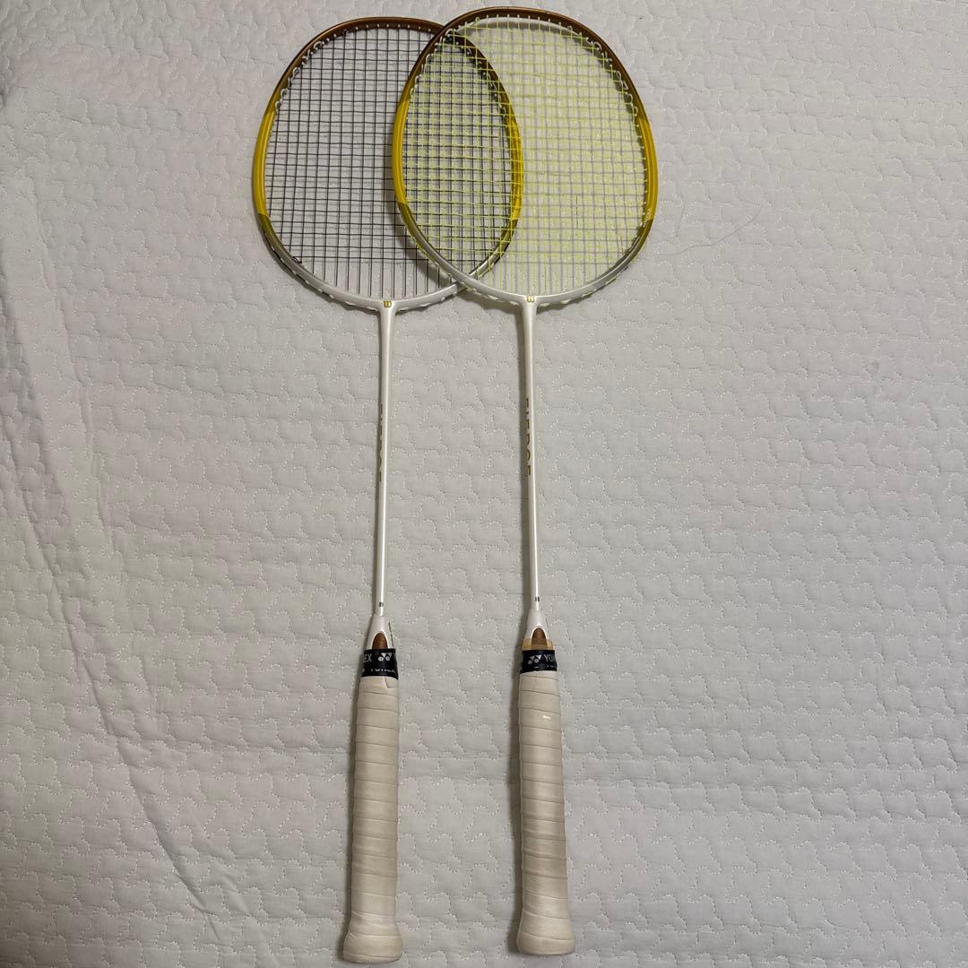 バドミントンラケット2本セット　ウィルソン　フィアース　9700 松友美佐紀