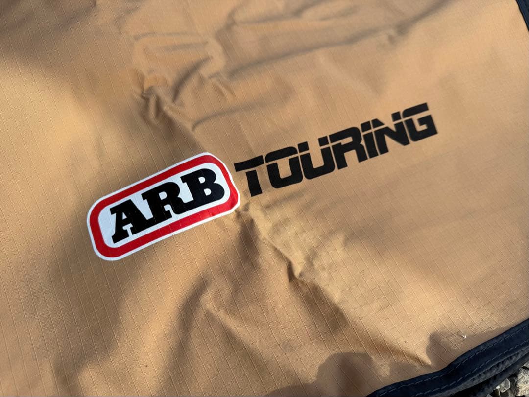 ARB フロントウインドブレイク 2500 WIND BREAK - FRONT