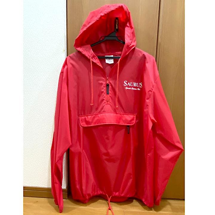 スポーツザウルス　パーカー