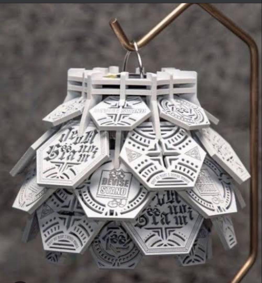 『デバデバの実』 deviseworks DEVADEVA White 白実