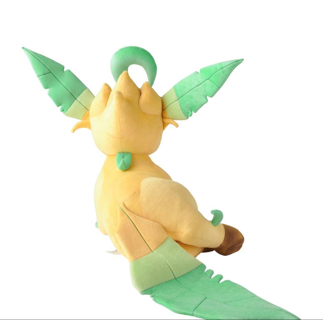 ぬいぐるみ 等身大リーフィア 寝そべり