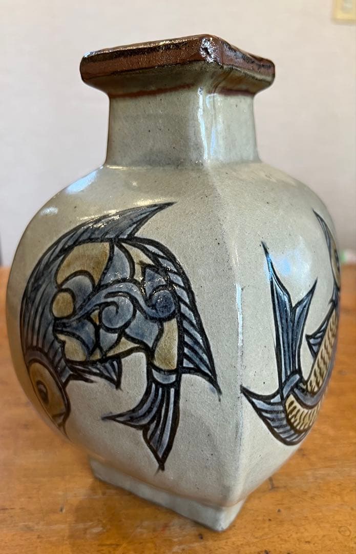 魚紋花瓶金城敏夫