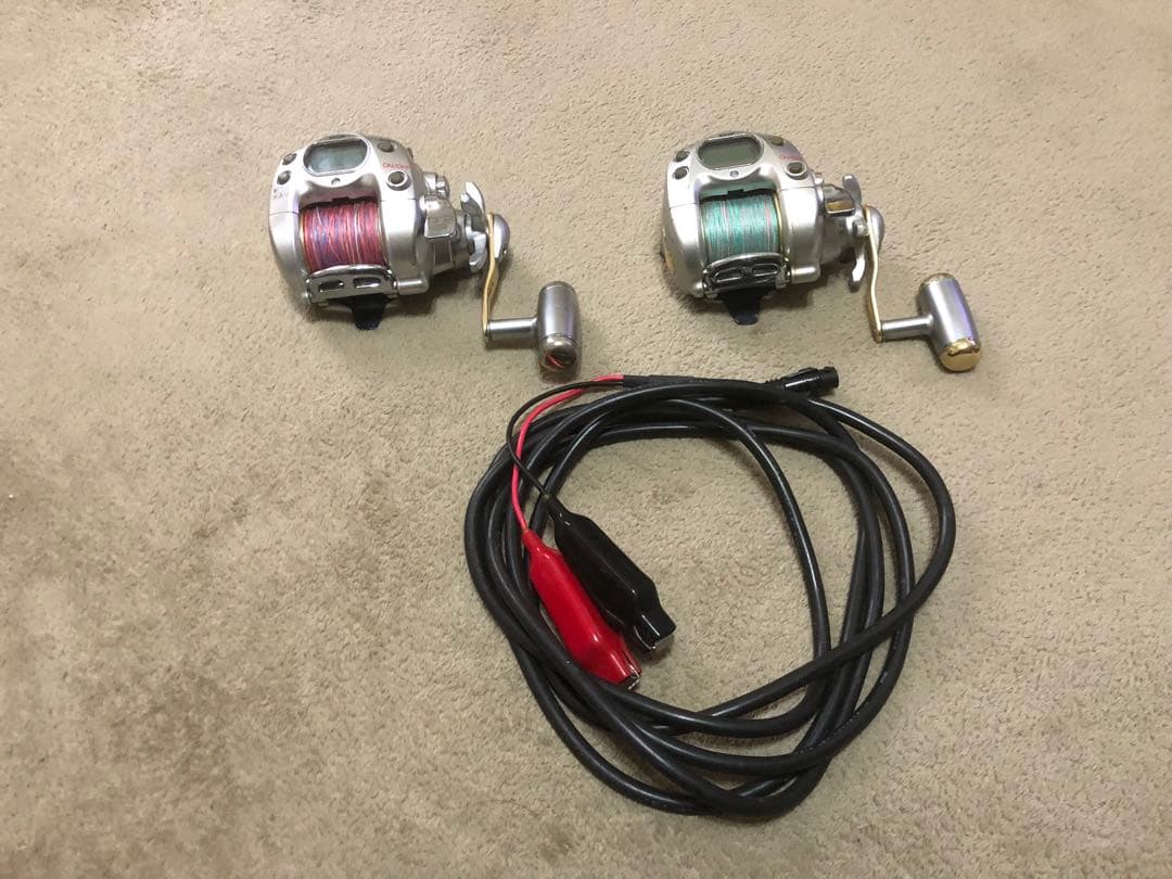 リョービ アドベンチャー 電動リールVS500AT-S 2台＋純正電源コード