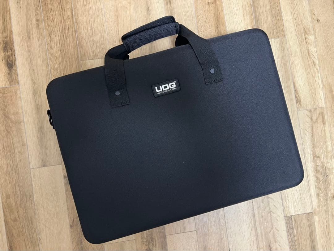 【美品】AKAI MPC LIVE II – 1TB SSD拡張＆専用ケース付き