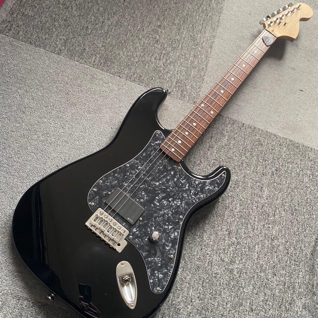 Squier Fender スクワイアー EMG搭載 ストラトキャスター