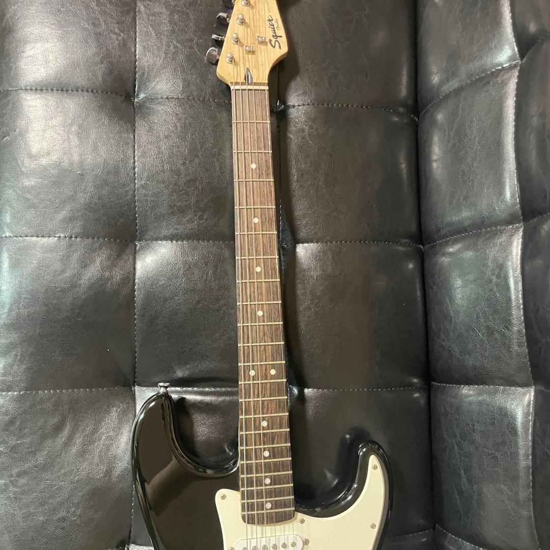 Squier by Fender STRAT Blackie ストラトブラック