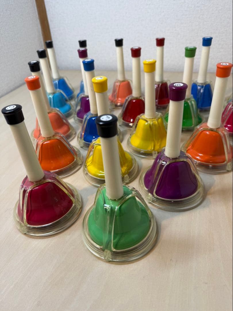 カラフルハンドベル 20個セット　ソフトケース付き