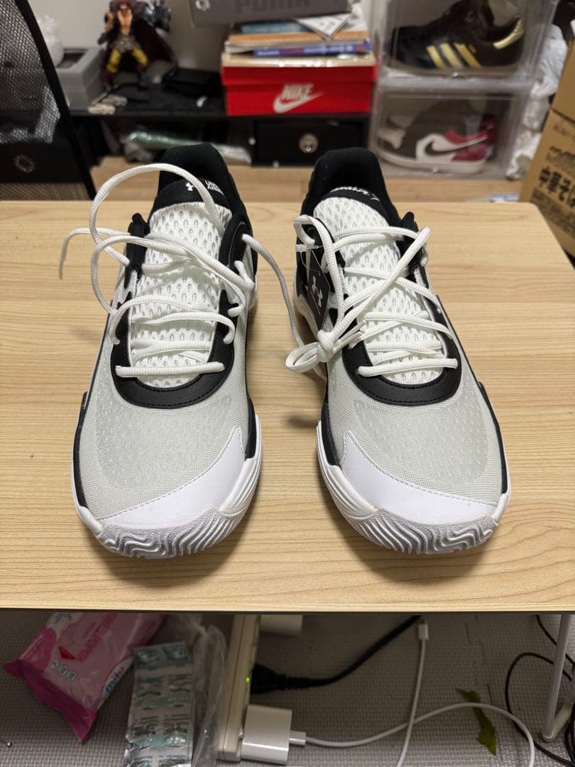 UNDER ARMOUR バスケットボールシューズ ホワイト/ブラック