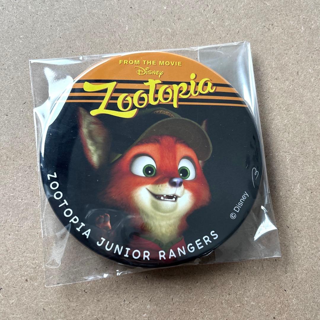 ディズニー ズートピア ニック 幼少期 スタンド付き缶バッジ