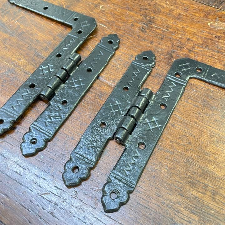 イギリスアンティーク アイアンのヒンジ ペア ドアの蝶番 カークパトリック