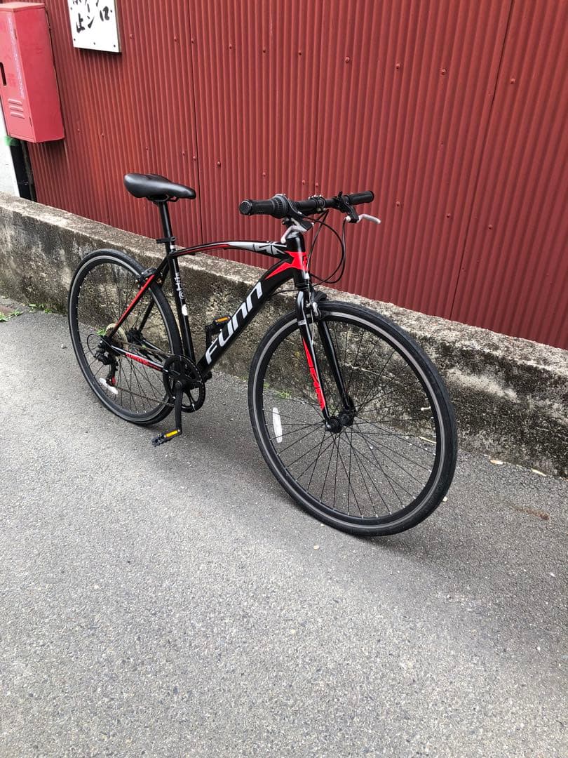 【京都発】クロスバイク　黒赤カラー　外装６段変速　すぐに乗り出し可能