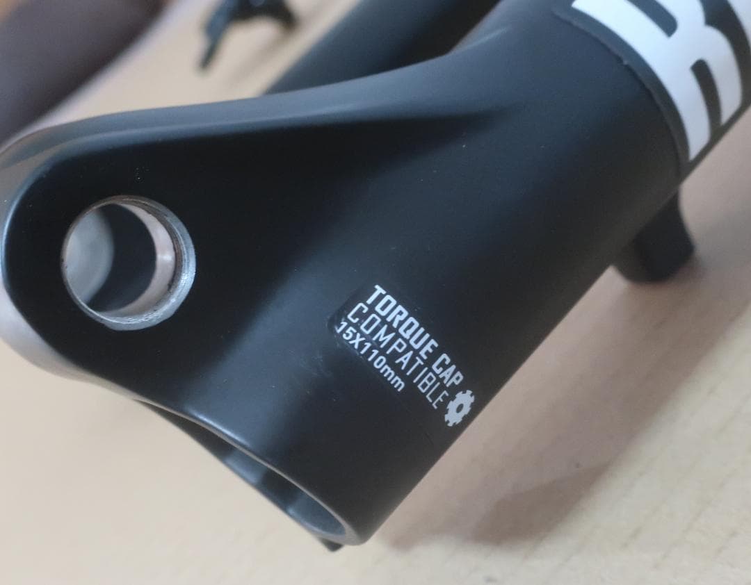 【フロントサスペンション】ロックショックス Recon RL Remote