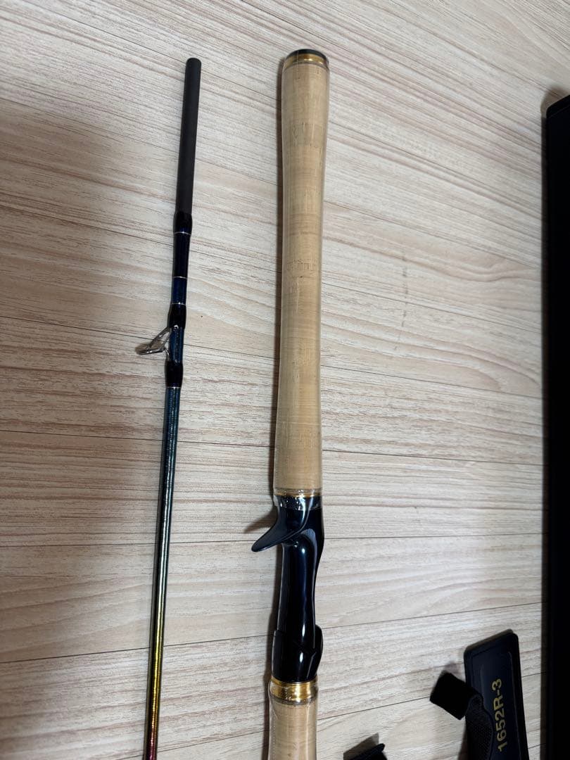 ワールドシャウラリミテッド1652R-3