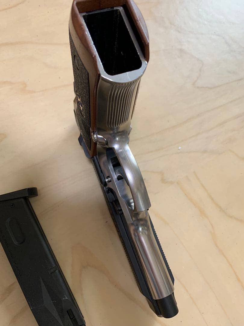 東京マルイサムライエッジスタンダードモデル　固定ポップ　ハーフシルバー