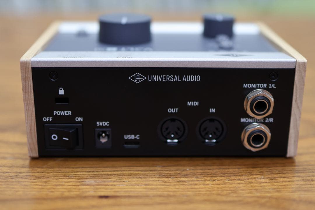 Universal Audio VOLT 176 オーディオインターフェイス