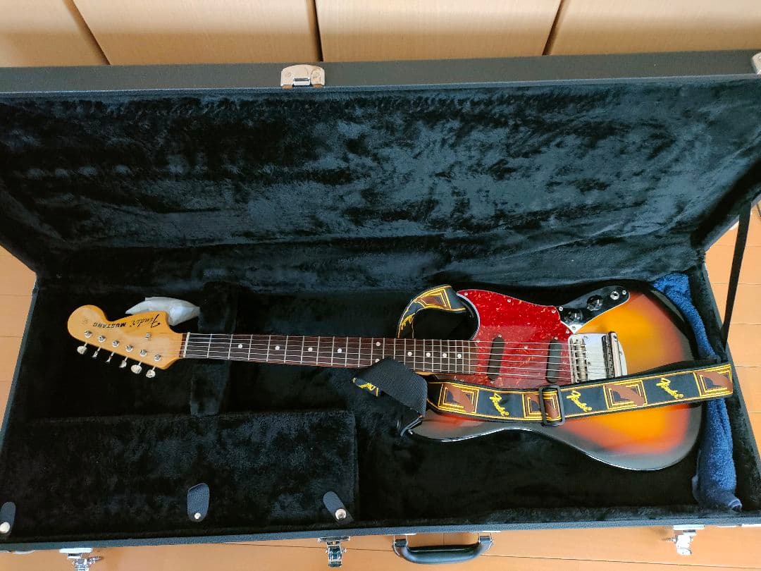 フジゲン制　1994-1995年製造　Fender Japan Mustang