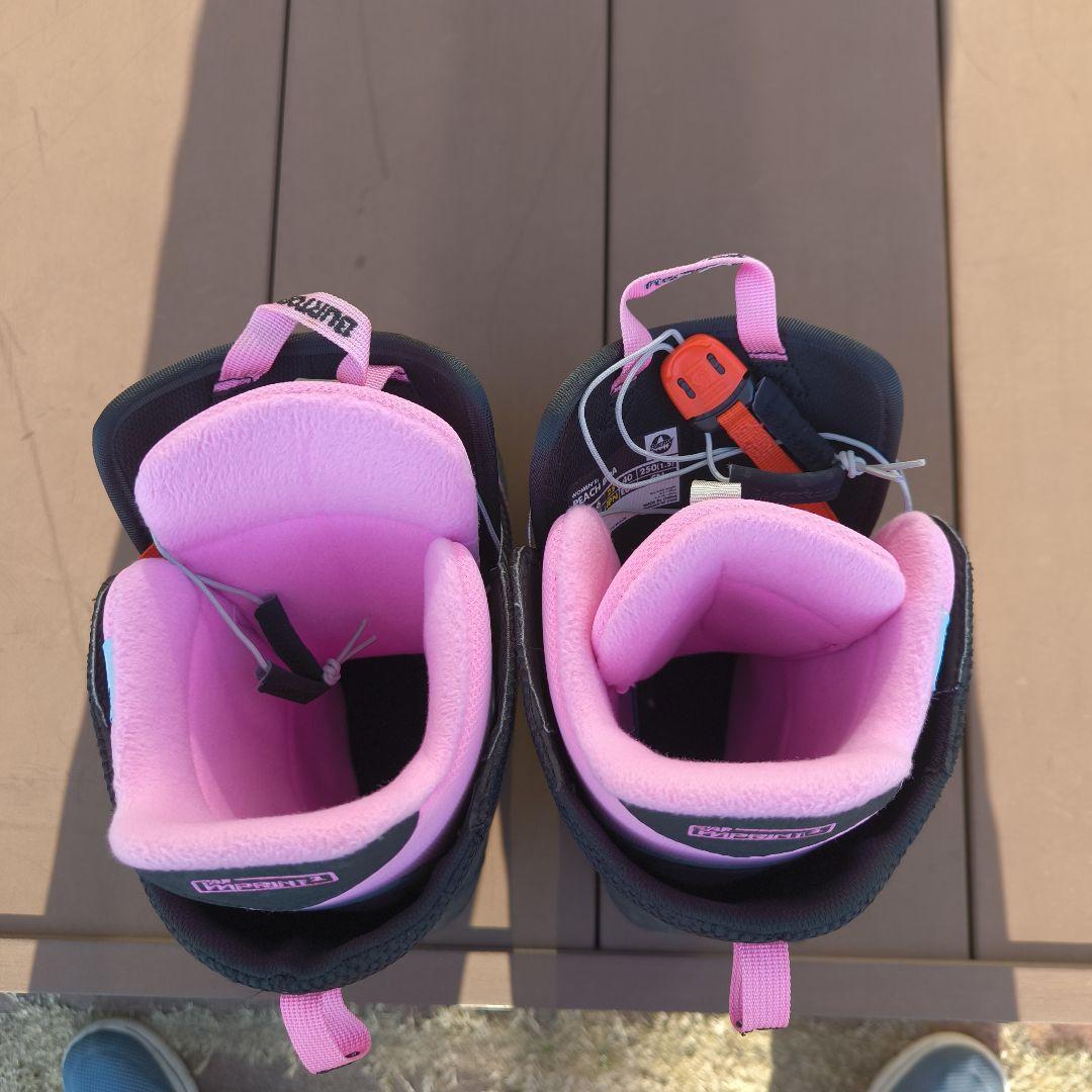BURTON PEACH スノーボードブーツ 女性用 ブラック/ピンク