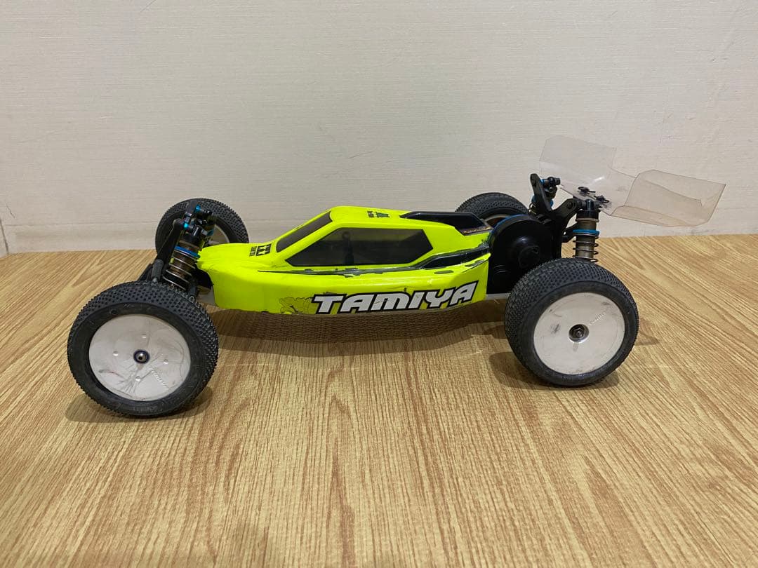 タミヤ　TRF211XM