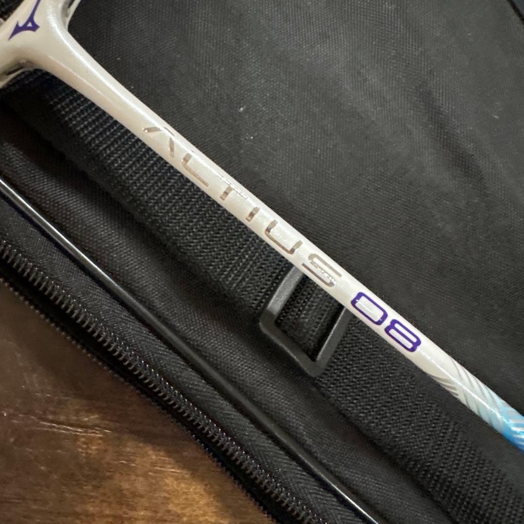 ミズノ　アルティウス08 4U6 バトミントンラケット