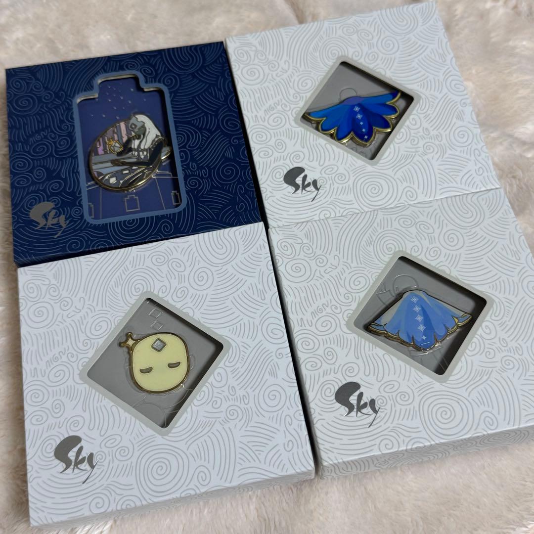 【sky 星を紡ぐ子どもたち】 ピンバッジセット
